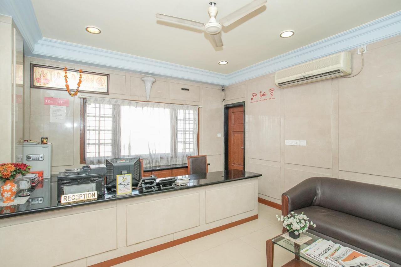 Oyo 579 Hotel Aab Bangalore Esterno foto