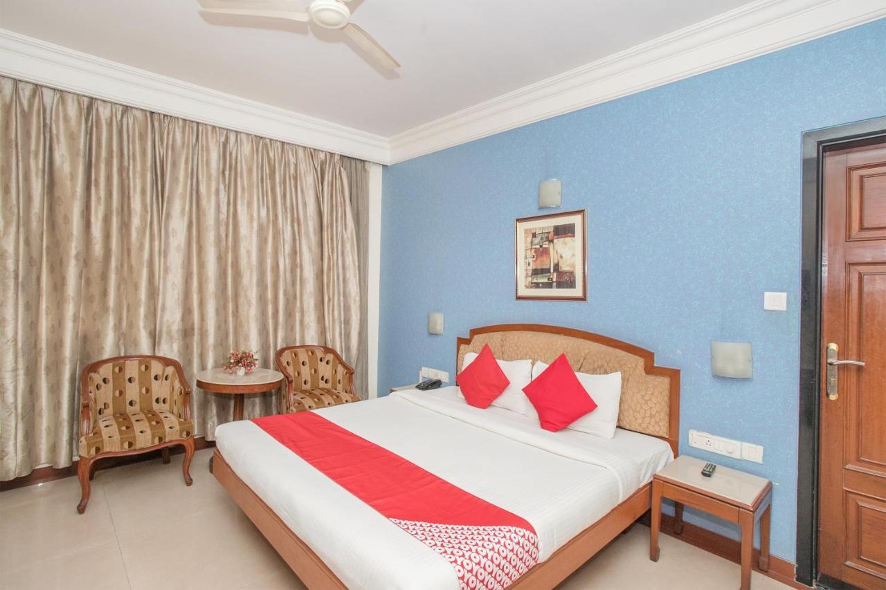 Oyo 579 Hotel Aab Bangalore Esterno foto