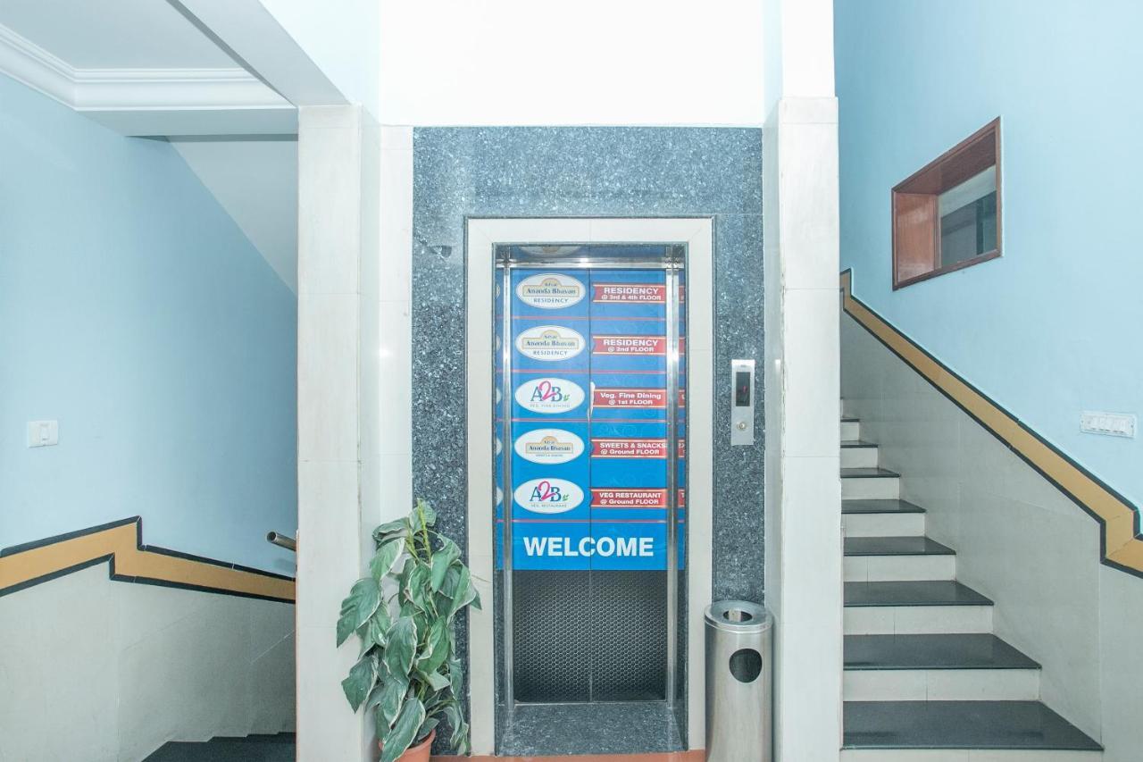 Oyo 579 Hotel Aab Bangalore Esterno foto