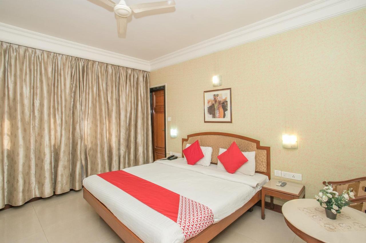 Oyo 579 Hotel Aab Bangalore Esterno foto