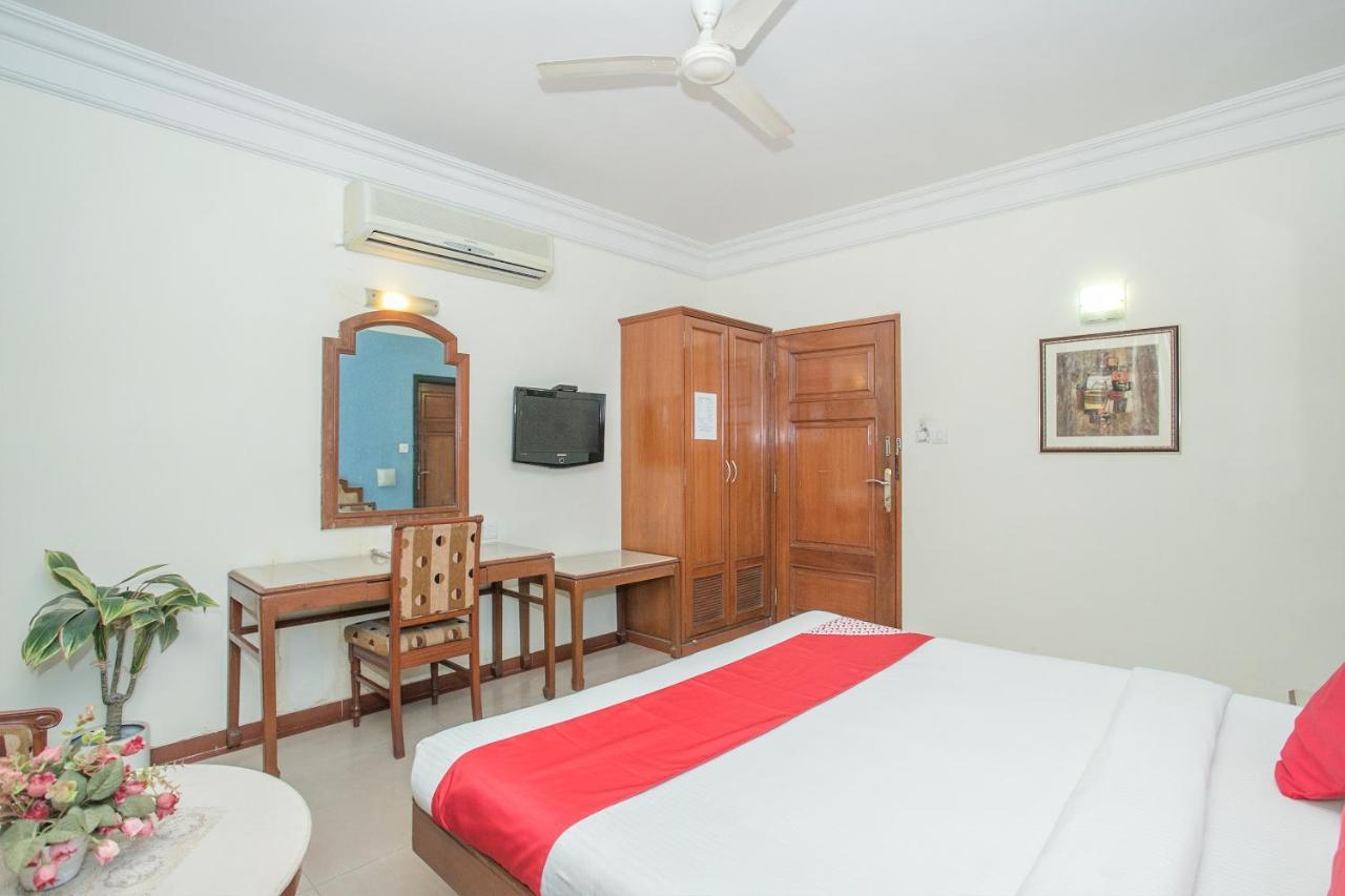 Oyo 579 Hotel Aab Bangalore Esterno foto
