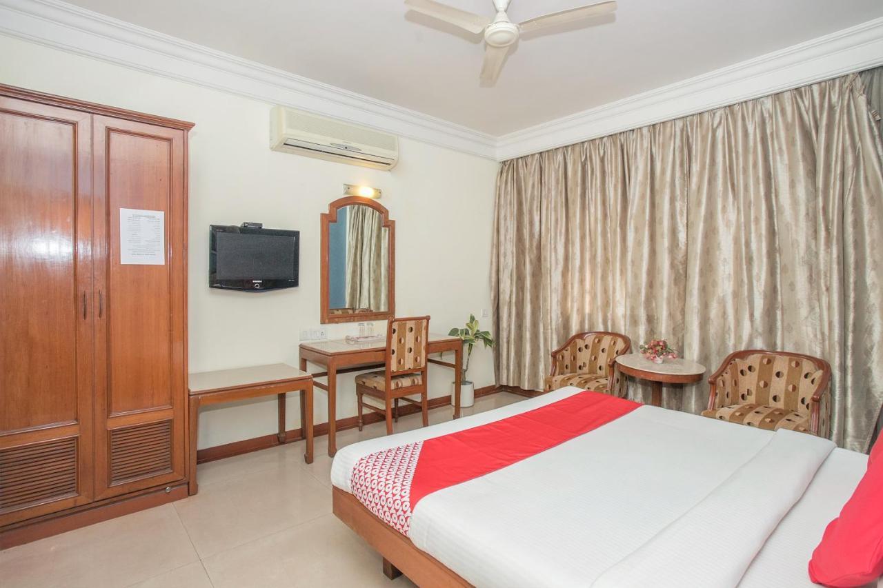 Oyo 579 Hotel Aab Bangalore Esterno foto