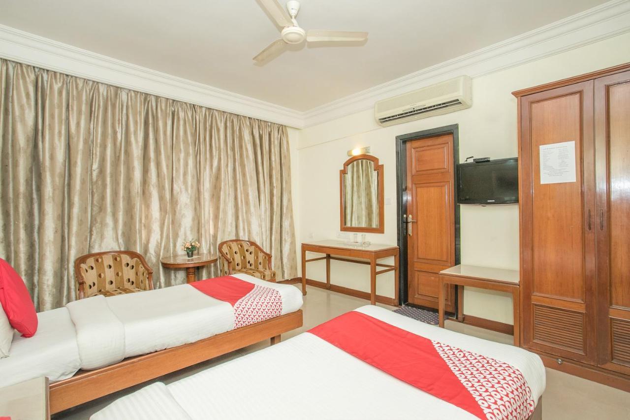 Oyo 579 Hotel Aab Bangalore Esterno foto