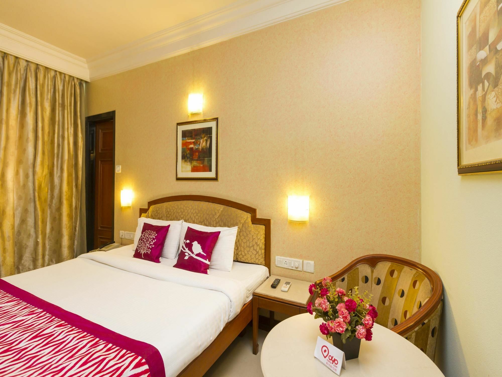 Oyo 579 Hotel Aab Bangalore Esterno foto