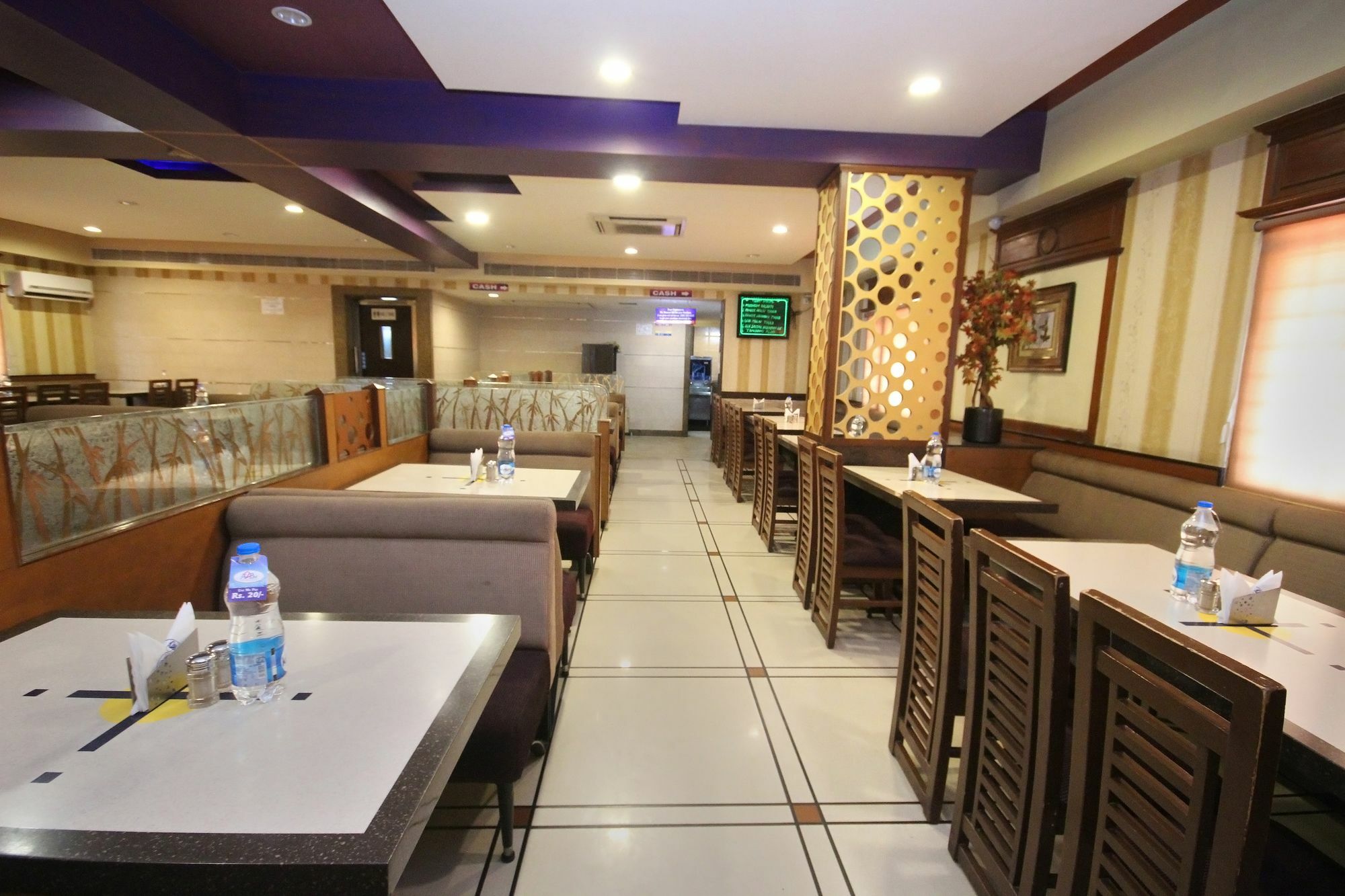 Oyo 579 Hotel Aab Bangalore Esterno foto